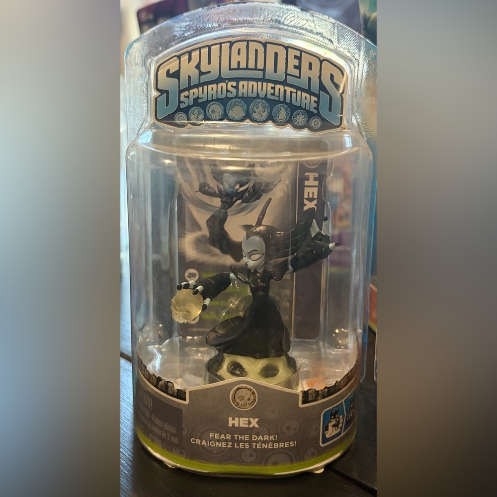 Skylanders Spyro's Adventure Hex Action Figure - Black & Green